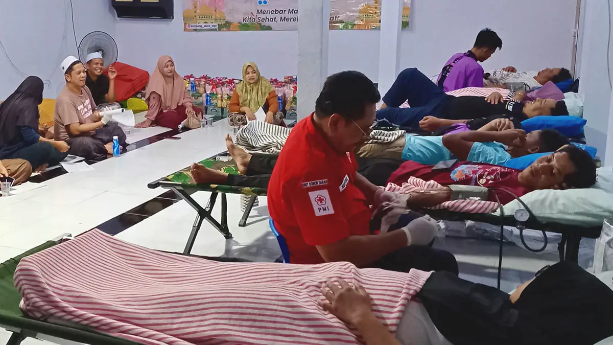 UDD PMI saat ini berkoordinasi dengan instansi, lembaga, sekolah, masyarakat dan perusahaan swasta untuk menggalakkan aksi donor darah. Lokasi pelaksanaan aksi donor darah ini juga sudah ditentukan untuk memenuhi kebutuhan darah. (Achmad Arianto/Jawa Pos Radar Bromo)