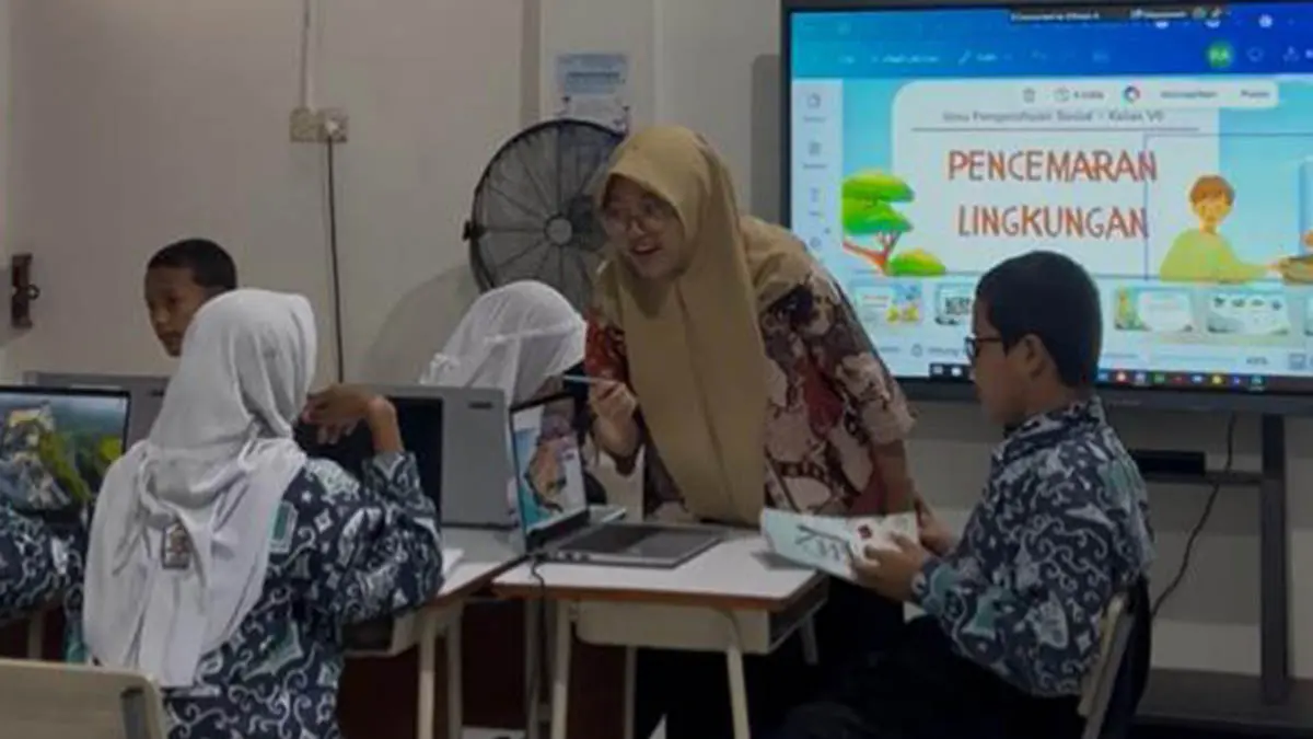 CERIA: Aktivitas belajar di Sekolah Rakyat Menengah Pertama (SRMP) 28 Pasuruan. (Foto: SRMP 28 Pasuruan for Jawa Pos Radar Bromo)