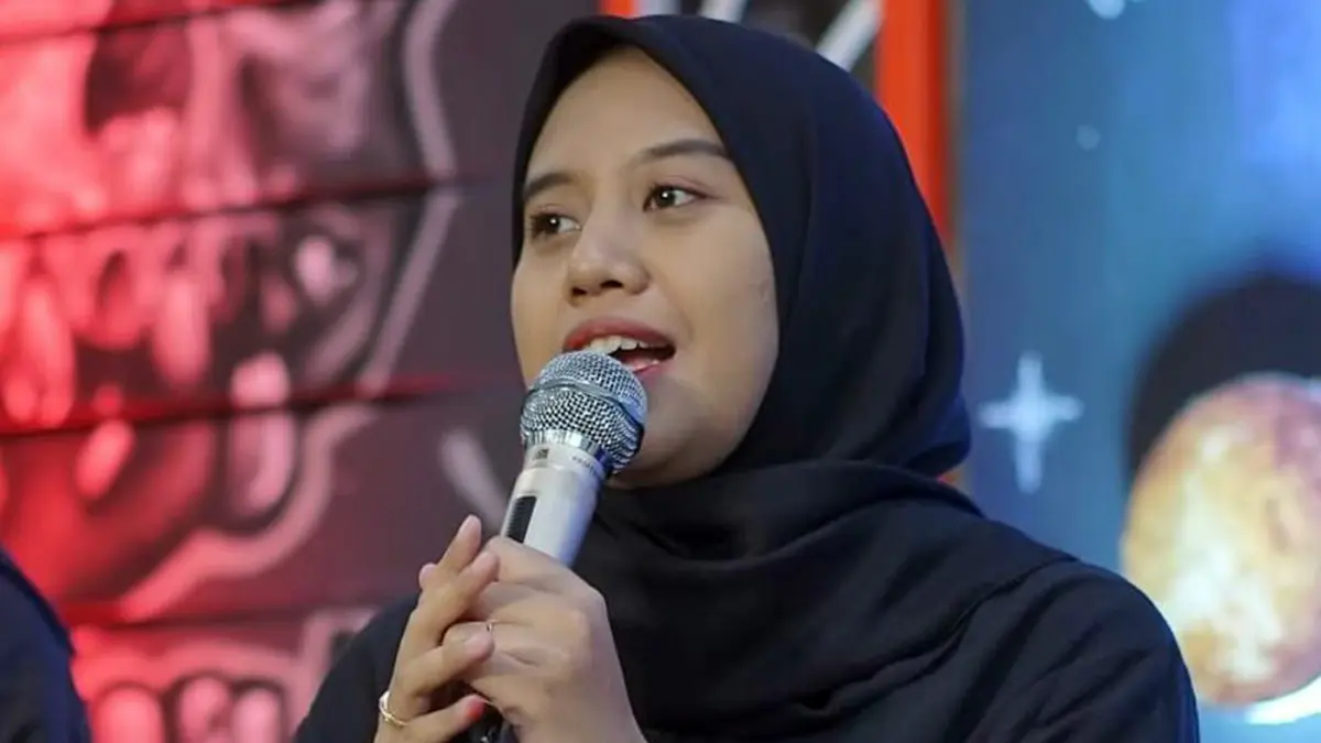 Kharisma Nanda Zenmira