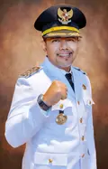 dr. H. Muhammad Haris M.Kes.