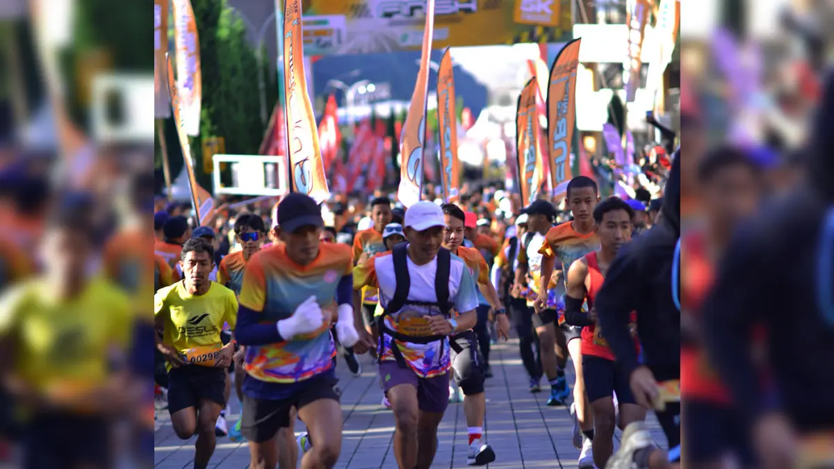 MERIAH : Bromo Medic Run 2026 diikuti 960 peserta dari berbagai daerah. Even lari dengan nuansa alam pegunungan ini mengambil rute 5,8 kilometer.