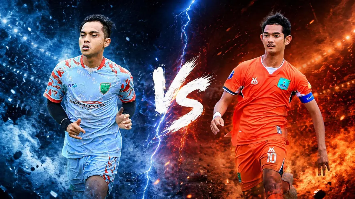 ANDALAN TIM: Striker Pasuruan United Ricko hardiansyah dan playmaker Persekabpas Nofi Atmaja. Keduanya bakal bertemu dalam sebuah laga persahabatan yang digelar sore nanti di Stadion R Soedarsono. (Foto: dok Jawa Pos Radar Bromo)