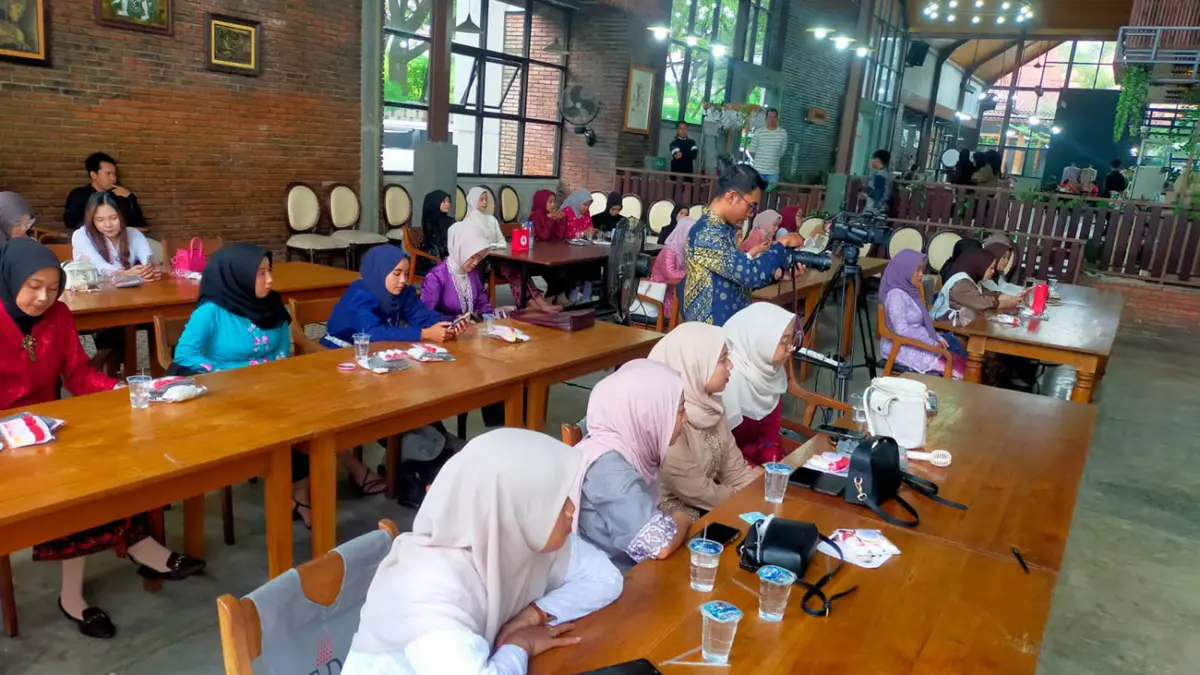 ANTUSIAS: Audiens yang hadir dalam talk show Jawara Minggu sore.