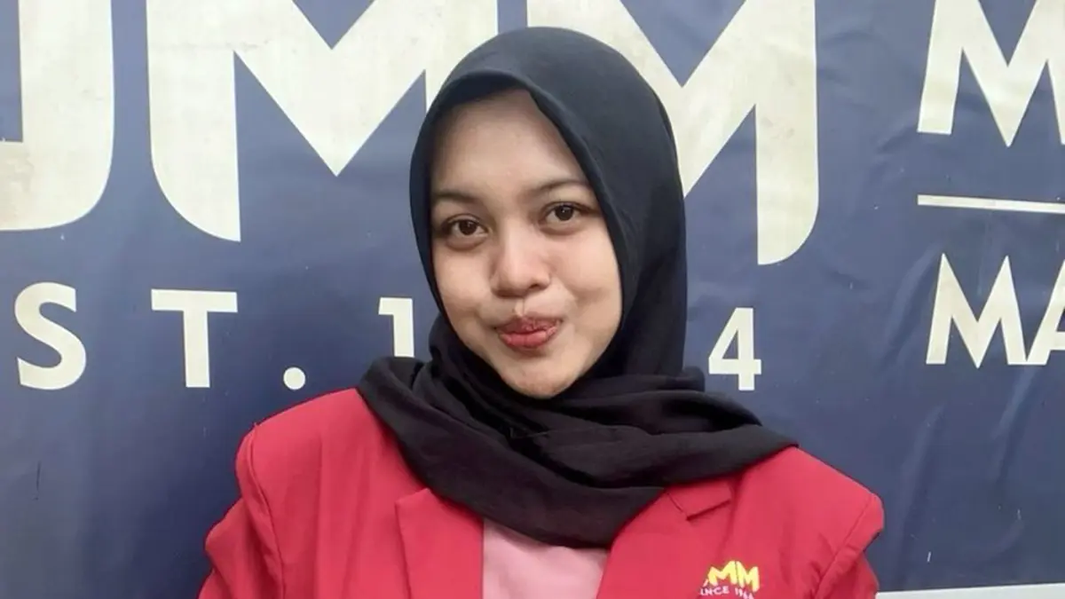Hanisa Iswatiningsih Hidayat