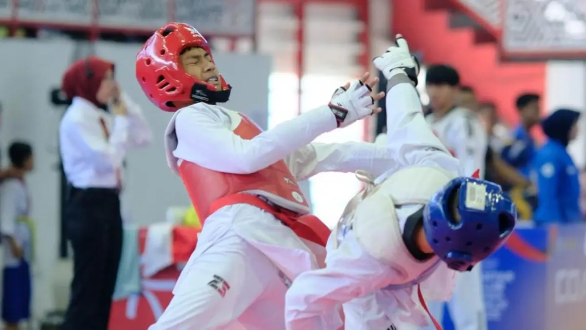 CIAAAT: Salah satu aksi atlet taekwondo Kabupaten Probolinggo saat tampil dalam Kejurprov Taekwondo Indonesia Antar Club Jatim. (Foto: Istimewa)