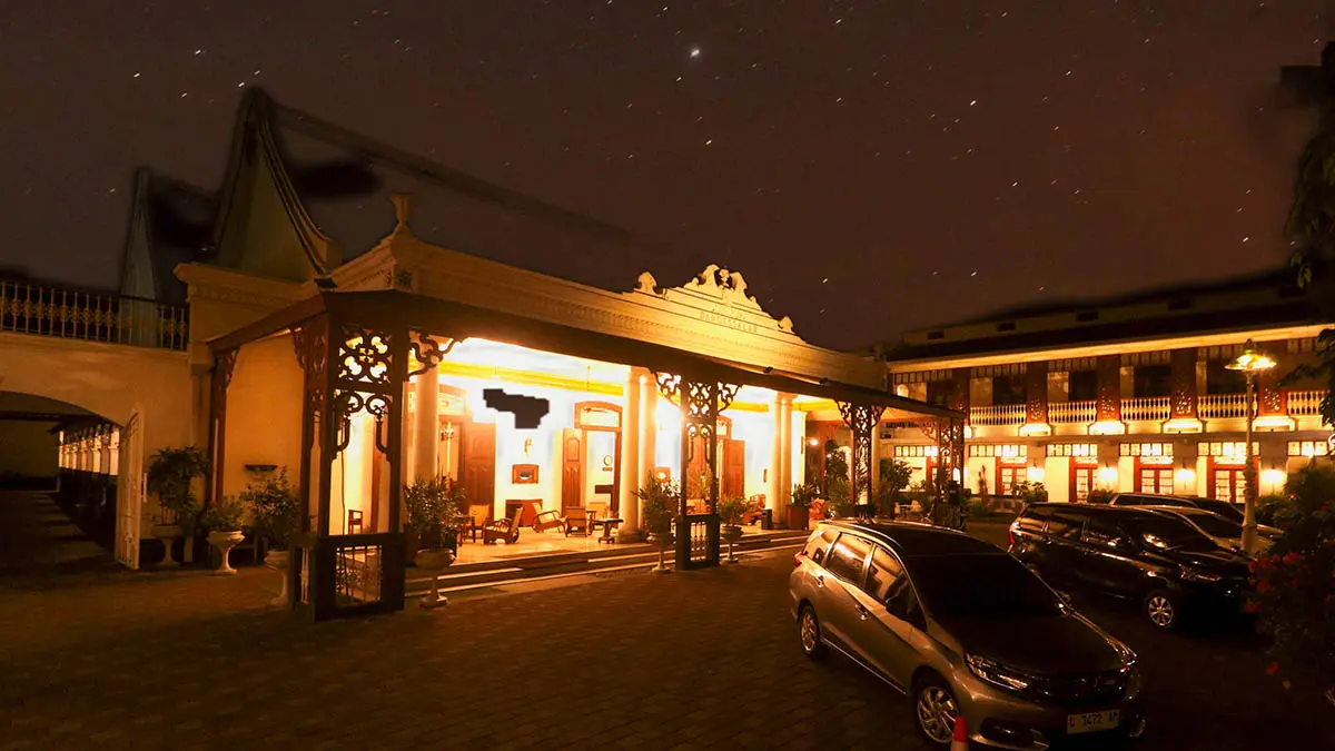 TERBANTU LONG WEEKEND: Salah satu sudut hotel yang ada di Kota Pasuruan. Adanya long weekend ikut mendongkrak okupansi hotel di Pasuruan. (Foto: dok Jawa Pos Radar Bromo)