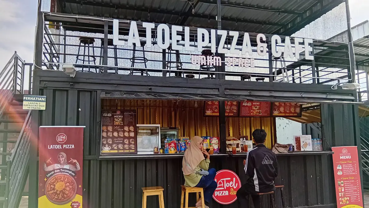 ft Latoel Pizza