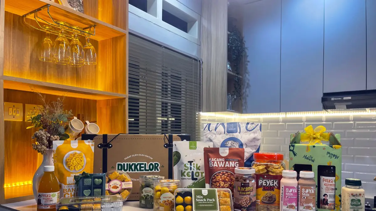 BEST SELLER: Beberapa jenis makanan dan minuman best seller produk UMKM Glamour Pondok Kelor yang terbuat dari daun kelor. 