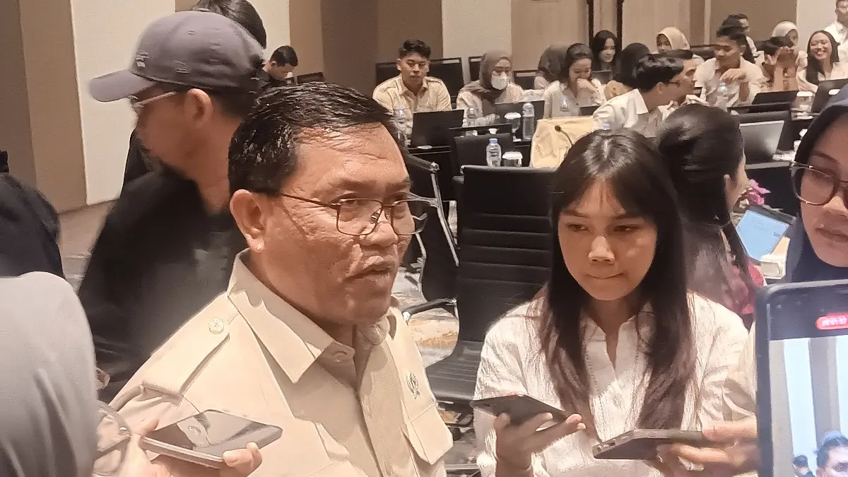 Wakil Kepala BGN Sony Sanjaya menjelaskan, aturan pembatasan batas maksimal pengelolaan SPPG oleh sebuah yayasan. (Royyan/ JawaPos.com)