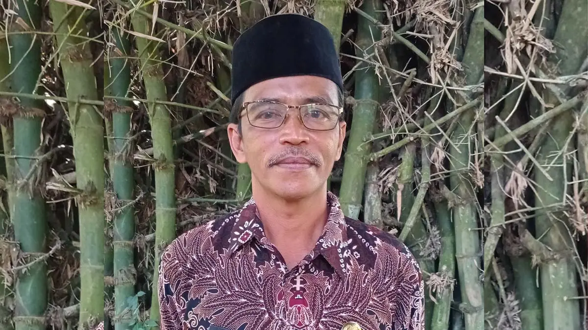 SIAP MAJUKAN DESA: Kepala Desa Alaspandan Hidayatullah. (DIDIK PURWANTO/JAWA POS RADAR BROMO)