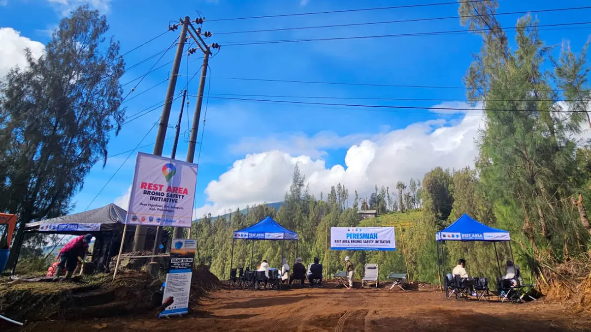 PEMBERHENTIAN RESMI: Rest Area di Ngadisari, Sukapura, Probolinggo yang digunakan untuk pemberhentian bagi kendaraan yang rem panas imbas melewati turunan curam. 