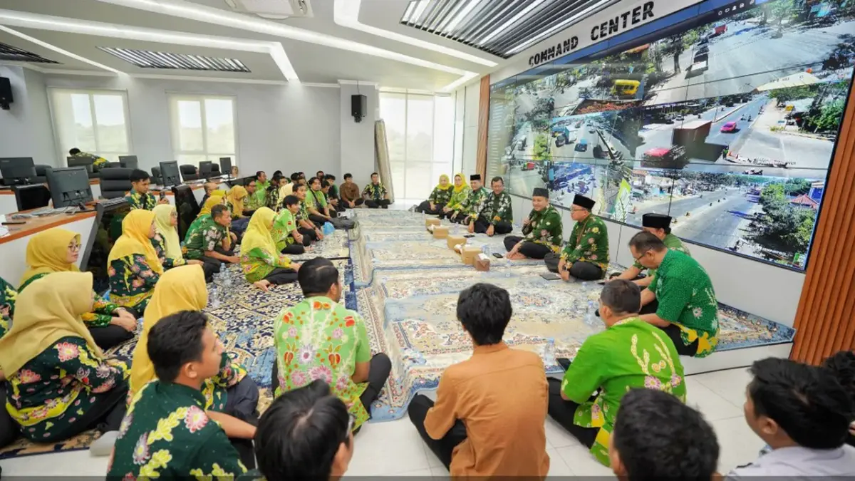 SIAP OPERASIONAL: Command Center milik Pemkab Pasuruan yang kini sudah bisa diakses public. Dengan begitu segala persoalan sekarang menjadi terpusat. (Foto: Diskominfo for Jawa Pos Radar Bromo)