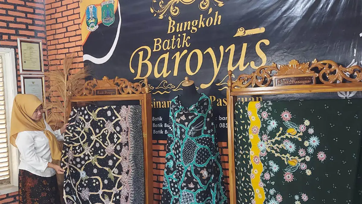 IKUTI TREN: Motif  Batik Bungkoh Baroyus mengikuti trend model tanpa meninggalkan identitas daerah. (Foto: Istimewa)