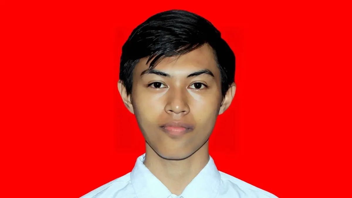 Muhammad Nur Mulyana, Mahasiswa Universitas Merdeka Pasuruan