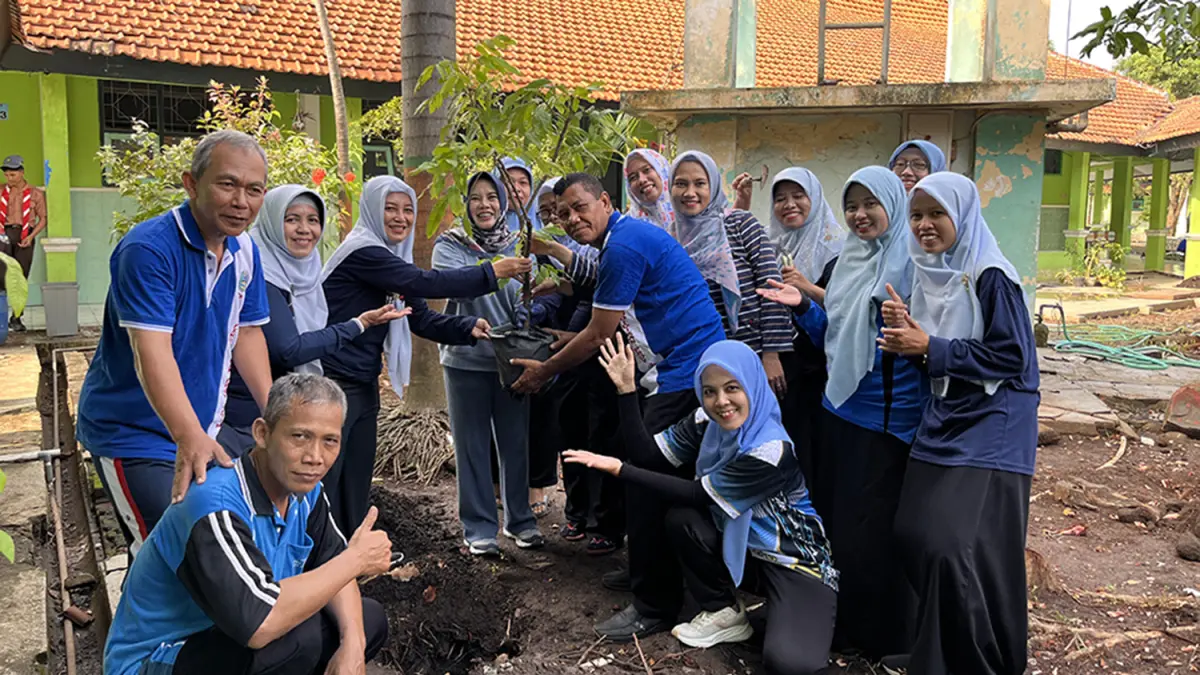 SARANA EDUKASI: Kebun sekolah dirancang menumbuhkan kesadaran siswa tentang pentingnya berkontribusi pada ketahanan pangan lokal.
