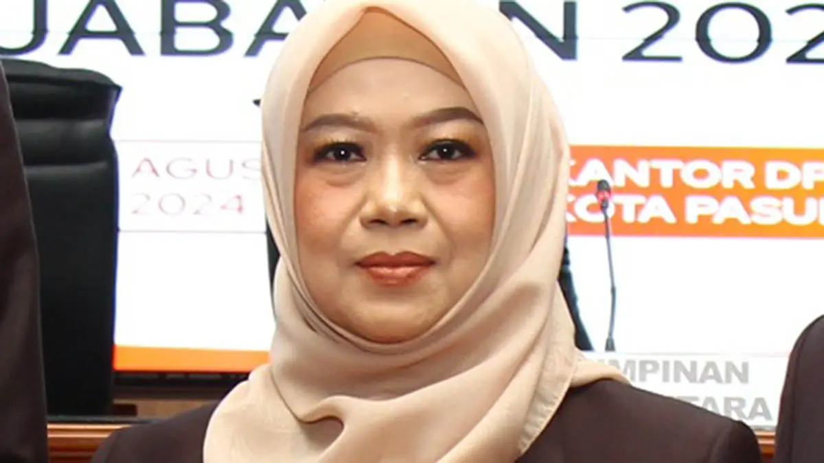 WAKIL RAKYAT: Ita Fidayanti SPd, yang saat ini duduk di Komisi III DPRD Kota Pasuruan. (M Zubaidillah/Jawa Pos Radar Bromo)