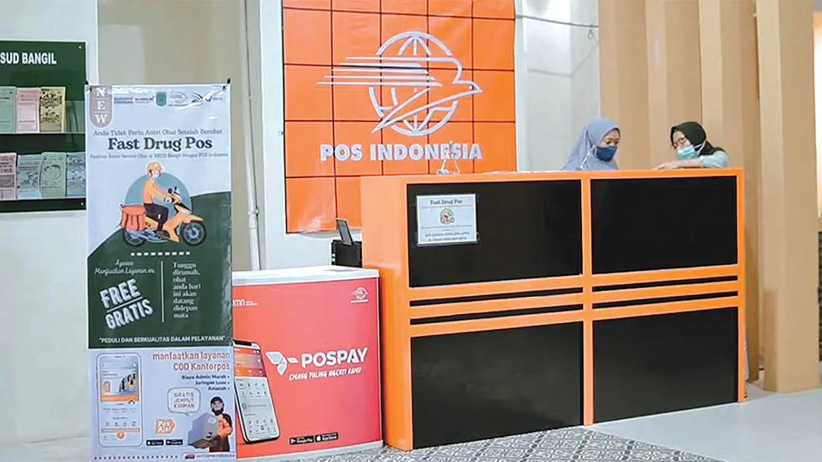 TANPA ANTRE: Selain TRANSJIMAT, inovasi brilian lain yang dimiliki RSUD Bangil berupa FAST DRUG POST. Layanan pengantaran obat ini, memberikan kemudahan, karena pasien tak perlu antre untuk mendapatkan obat dan cukup menunggu di rumah. (RSUD Bangil for Radar Bromo)