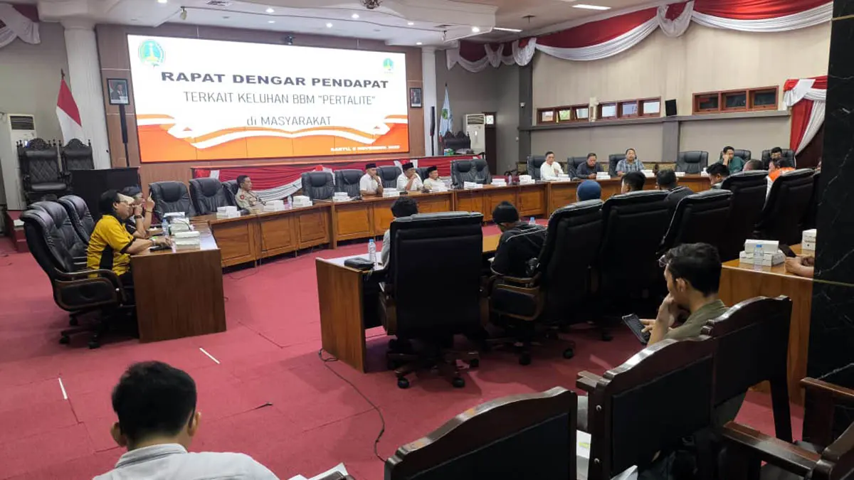 TANPA SEKAT: Kantor dewan menjadi rumah bagi rakyat, untuk menyampaikan uneg-unegnya. (Sekretariat DPRD Kota Pasuruan for Radar Bromo)