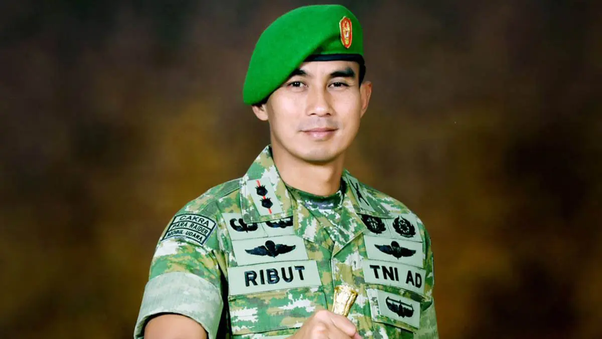 WIBAWA: Dandim 0820/Probolinggo, Letkol Inf Ribut Yodo Apriyantono. (Kodim 0820 Probolinggo for Radar Bromo)