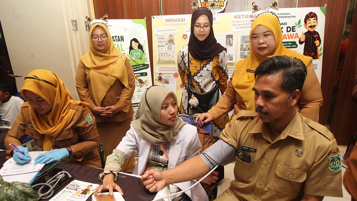 LAYANAN KESEHATAN&nbsp;: Anugerah Inopamas 2026 juga diisi layanan kesehatan bagi para undangan yang hadir. (Foto: M Zubaidillah/Jawa Pos Radar Bromo)