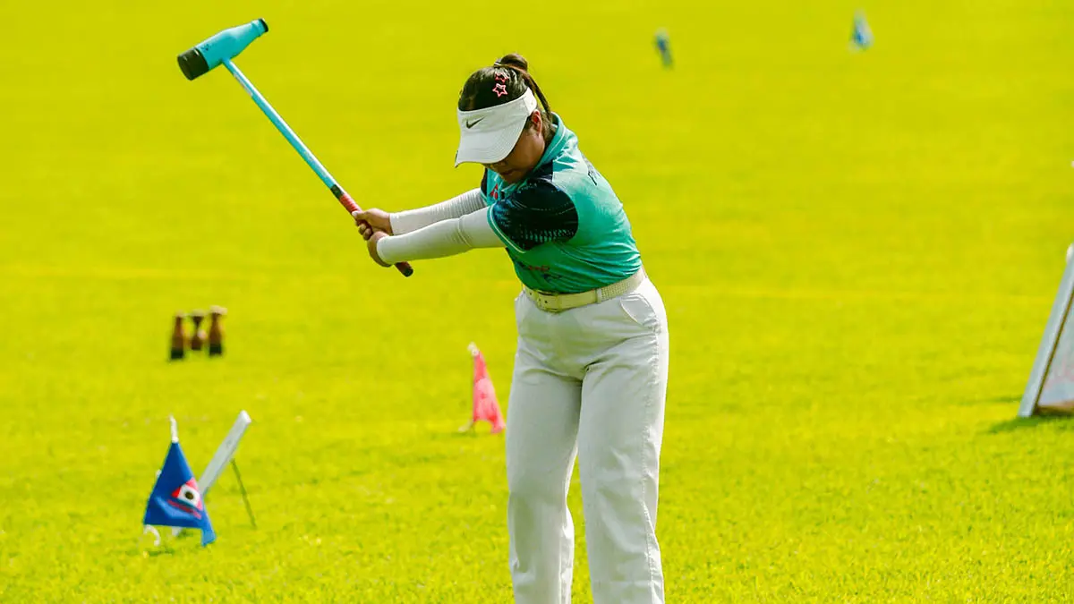 TAMPIL&nbsp;CEMERLANG: Laily Maulidiana Aprilia yang memborong dua medali emas dari nomor Single Stroke Putri dan Team Stroke Putri. (Foto: Istimewa)