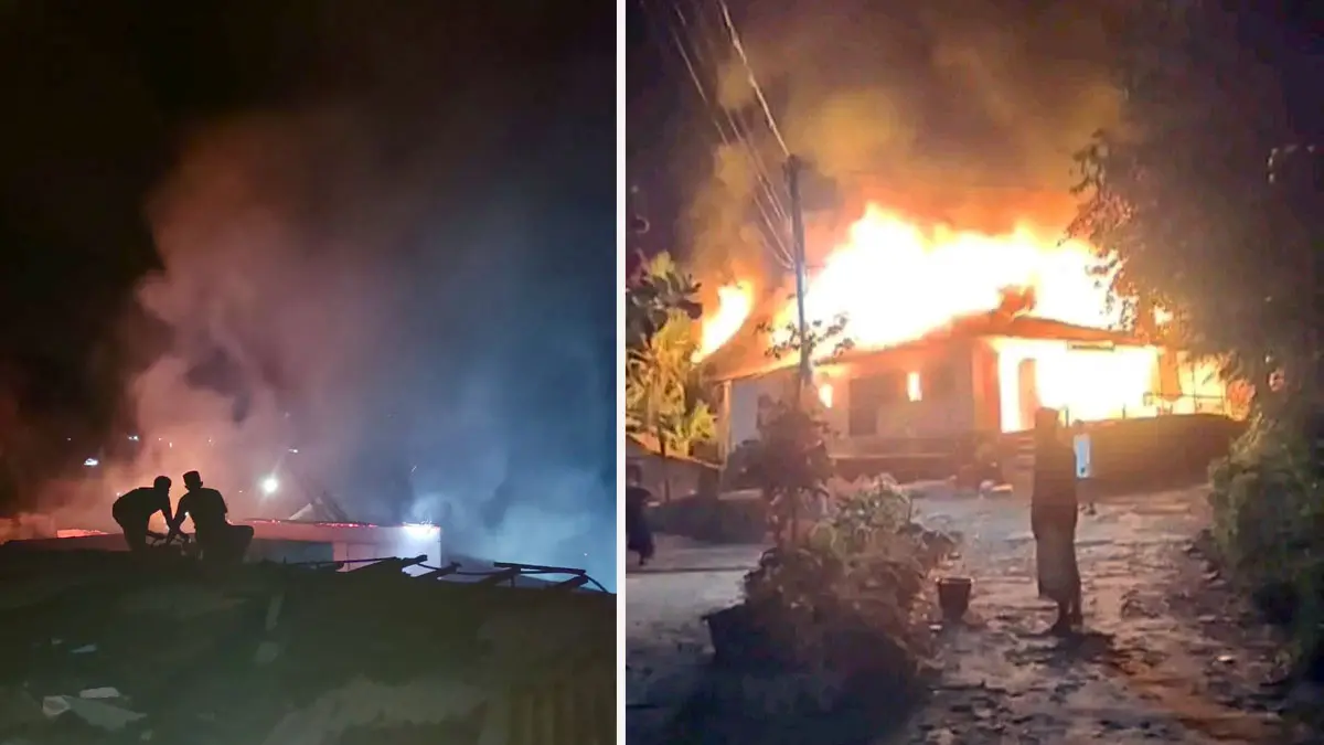 TINGGAL PUING: Kebakaran terjadi di rumah Kepala Desa Tambakukir Mohammad Tarsan, Sabtu (18/7) malam. Seluruh bangunan rumah dan isinya ludes terbakar.