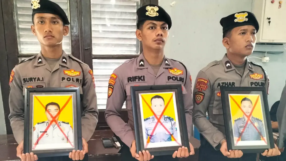 CORET: Foto ketiga anggota Polres Probolinggo Kota yang diberhentikan tidak dengan hormat (PTDH) pada Senin (20/7). (Foto: Polres Probolinggo Kota for Jawa Pos Radar Bromo)