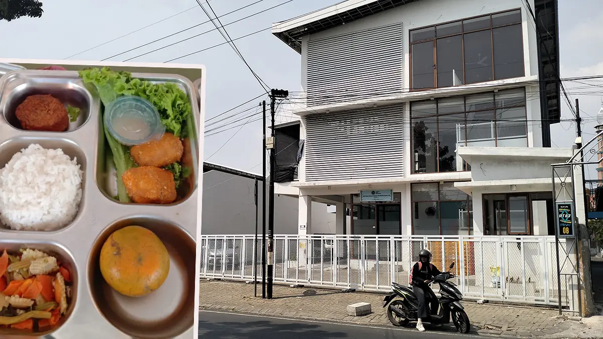 OPERASIONAL MANDEK SEMENTARA: Kondisi SPPG Pandaan Sumbergedang yang berhenti beroperasi sementara usai insiden belasan pelajar SMAN 1 Pandaan alami gejala keracunan (22/7). Inset menu MBG yang dibawa ke lab untuk diuji. (Rizal Syatori/ Radar Bromo)