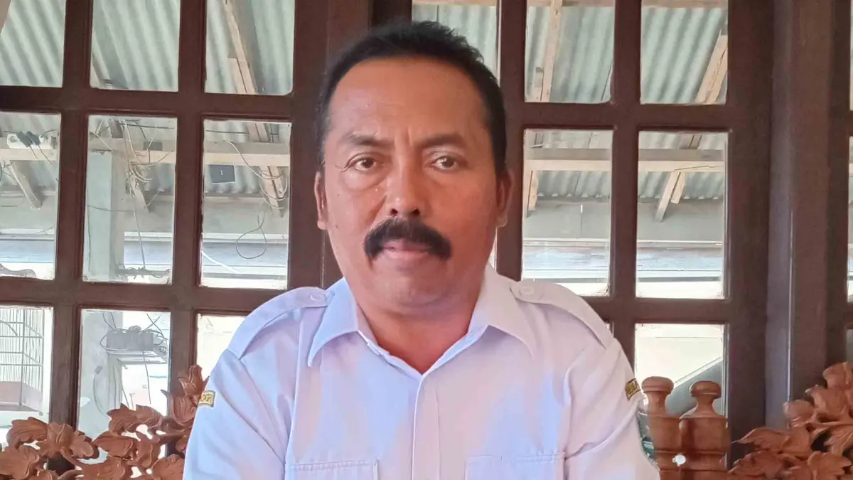 SANG PEMIMPIN: H. Zainuddin Jamil, Kepala Desa Sidomulyo.