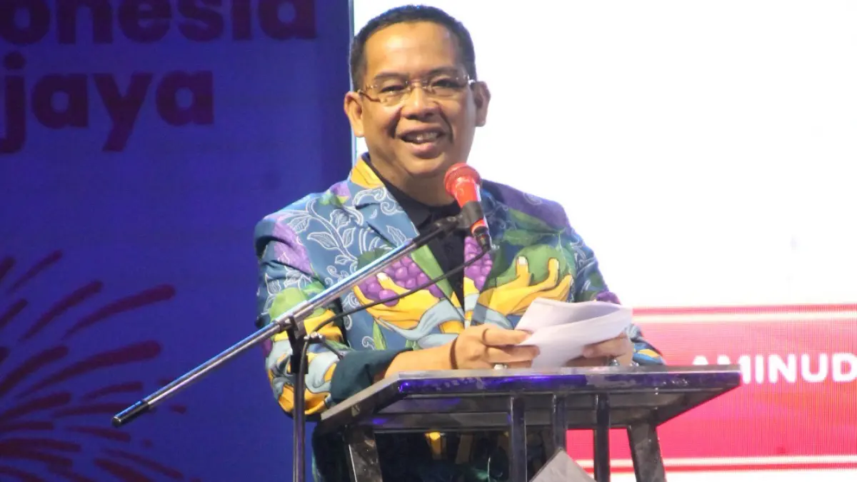 ARAHAN: Wali Kota dr. Aminuddin saat menyampaikan arahannya. 