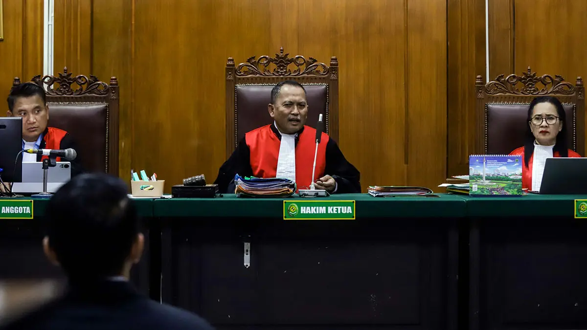Dr. Ghansham Anand, ahli hukum perdata Universitas Airlangga dalam sidang gugatan PT Java Fortis Corporindo terhadap mantan direkturnya, Nany Widjaja 