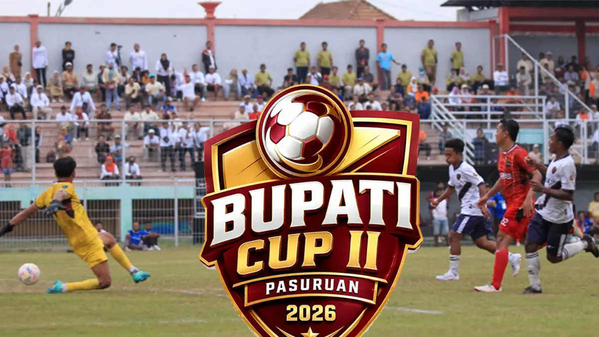 LAGA PUNCAK: Laga antara Nguling FC dan Lekok United saat bertanding di final Bupati Cup Superleague 2026. Tahun ini bupati cup bakal digelar kembali. (Foto: dok Jawa Pos Radar Bromo)