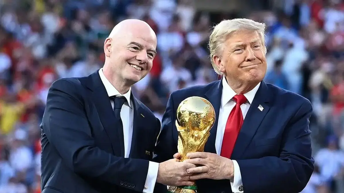 Presiden Donald Trump bela Gianni Infantino dari tekanan pemakzulan. (@gianni_infantino/Instagram).