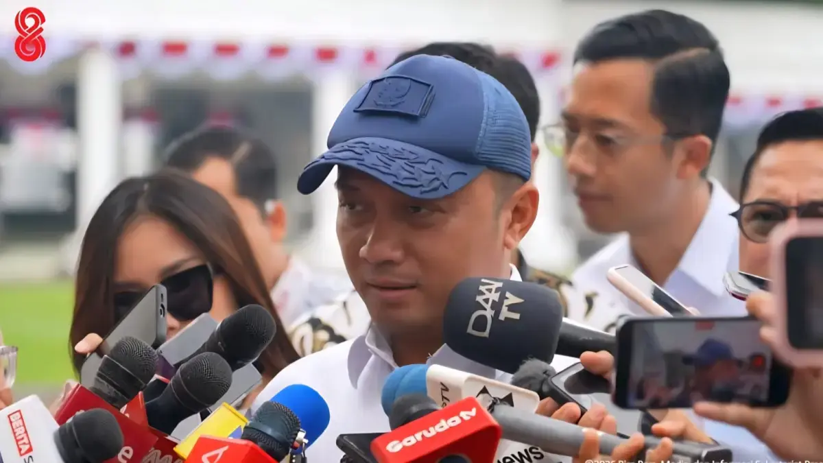 Menteri Sekretaris Negara (Mensesneg) Prasetyo Hadi di Kompleks Istana Kepresidenan, Jakarta, Rabu (12/8).
