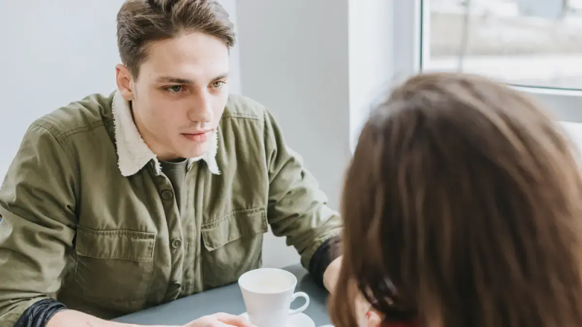 Ucapan manipulatif pria buat perempuan merasa kasihan padanya menurut psikologi / foto : Magnific/ magnific

