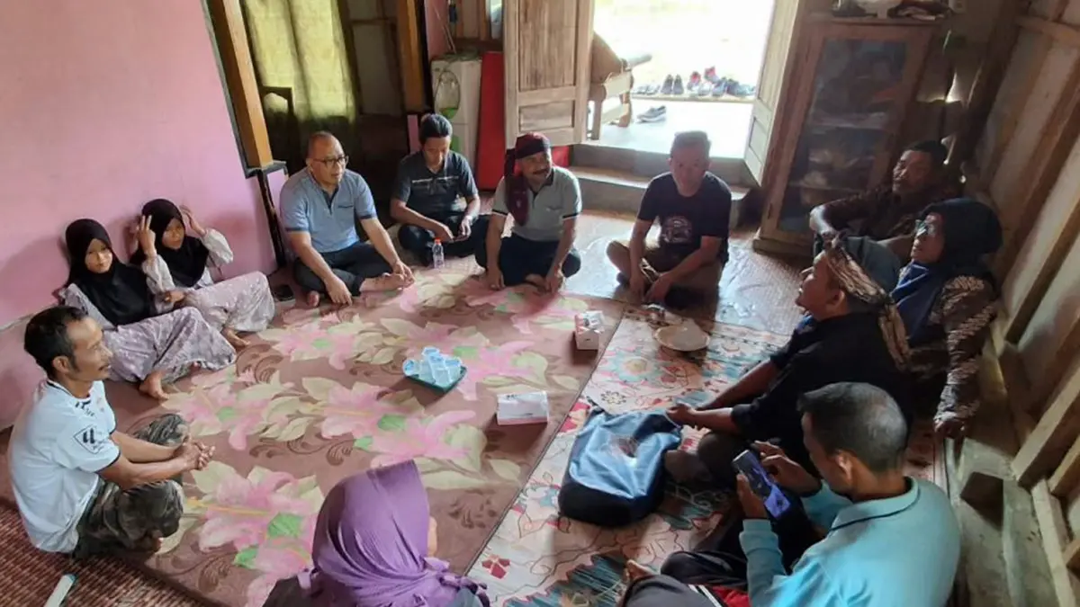 Kepala Disnaker Kabupaten Probolinggo Saniwar bersama Tim Ahli Bupati Probolinggo melakukan rakor dengan Dinas Transmigrasi dan Tenaga Kerja Kabupaten Konawe Selatan. (ISTIMEWA)