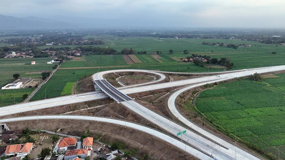 SEGERA DIBUKA: Ruas jalan tol Prosiwangi seksi 1 dan 2 (Kraksaan-Paiton) siap dioperasionalkan secara gratis selama 14 hari dalam waktu dekat. (JPB Tol Prosiwangi)
