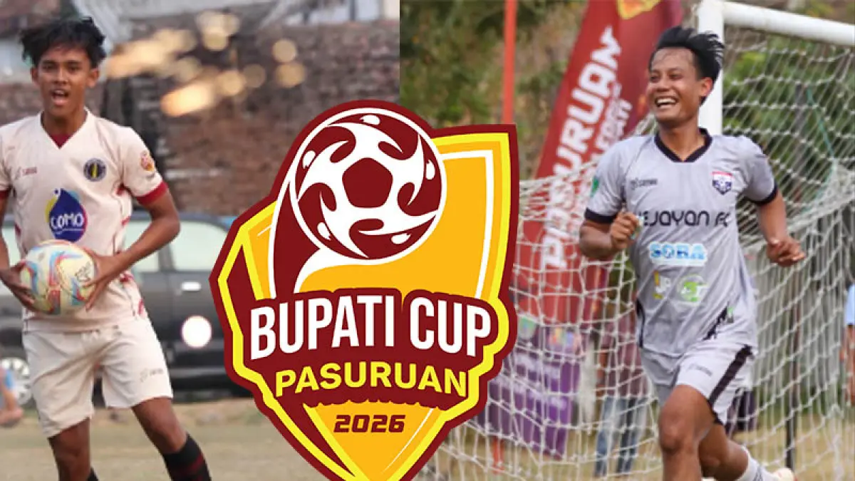 Pemain Kejayan FC Rofi’I (kanan) yang saat melawan Pandaan FC mencetak sebiji gol. (Foto: dok Jawa Pos Radar Bromo)