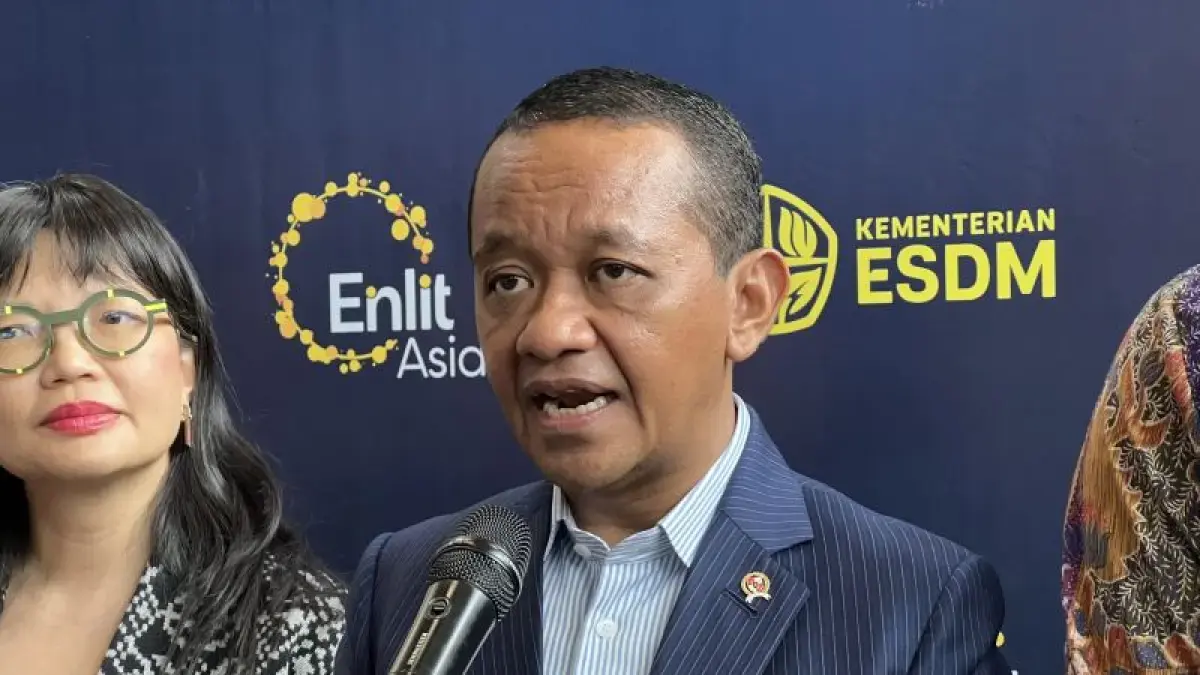 Menteri ESDM Bahlil Lahadalia akui rangkap jabatan sebagai Menko Hilirisasi dan Energi. (DOK. ANTARA)