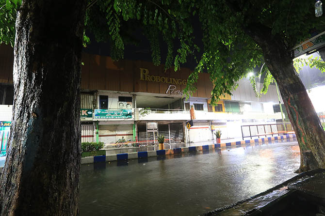 ASET PEMKOT: Probolinggo Plaza yang kini kembali dikelola pemkot. Usai serah terima dari pihak ketiga, pemkot saat ini masih memproses pencatatan asetnya. (Zainal Arifin/Jawa Pos Radar Bromo)