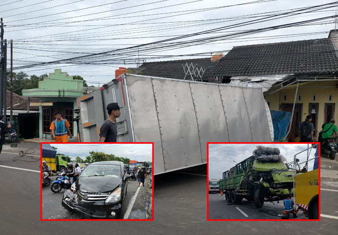 KARAMBOL: Tiga kendaraan yang terlibat kecelakaan di Jalan raya Purwosari, tepatnya di Kertosari, Rabu (22/2) siang.  (Foto: Rizal F Syatori/Jawa Pos Radar Bromo)