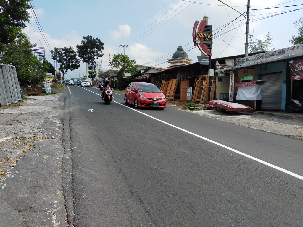 BLACKSPOT: Jalur Pandaan-Prigen di Jagil, Desa Gambiran, Kecamatan Prigen yang masuk jalur blackspot rawan kecelakaan.