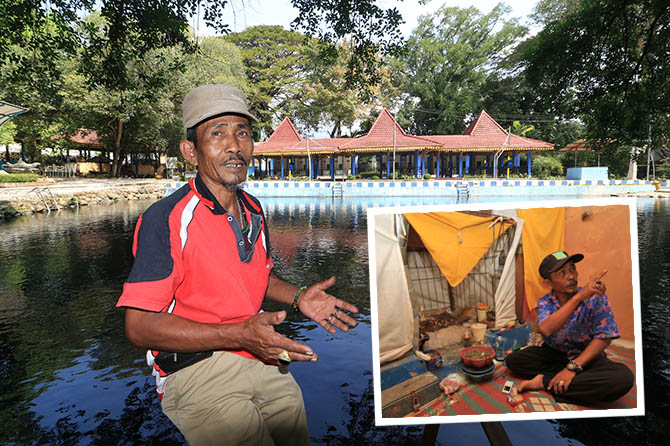 PULUHAN TAHUN: Subandi menjadi juru kunci Banyubiru sejak tahun 1992. Dia tergerak merawat makam dan petilasan yang dipercaya sebagai pembabat alas Banyubiru, Mbah Tombro dan Mbah Kebut. (Foto: Mokhamad Zubaidillah/Radar Bromo)