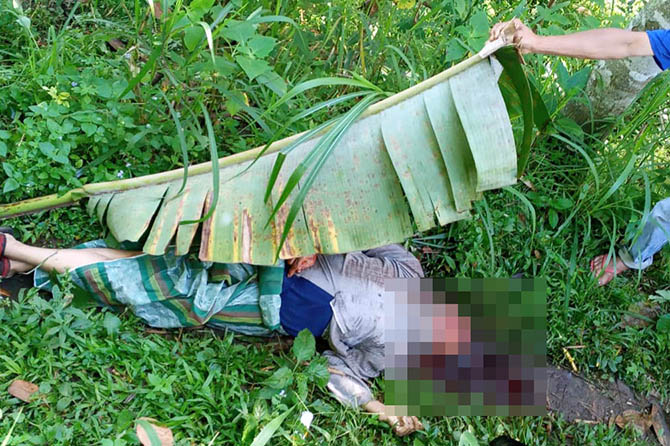 ADA TANDA KEKERASAN: Korban Jumanis, 75, ditemukan tewas dengan sejumlah tanda kekerasan di tubuhnya, Minggu (21/3). Namun belum bisa dipastikan apa penyebab tanda kekerasan itu. (Dok. Radar Bromo)