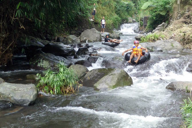DULU WISATA: Kali Rekesan, Prigen, tempat kejadian pemuda Surabaya tenggelam dan tewas. (Foto: Rizal F. Syatori/Jawa Pos Radar Bromo)
