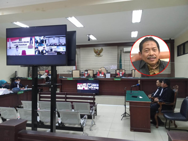 SIDANG VIRTUAL: Suasana sidang virtual vonis mantan Plt Kemenag Kota Pasuruan. Inset Munif. (Foto: Busthomi/Jawa Pos Radar Bromo)