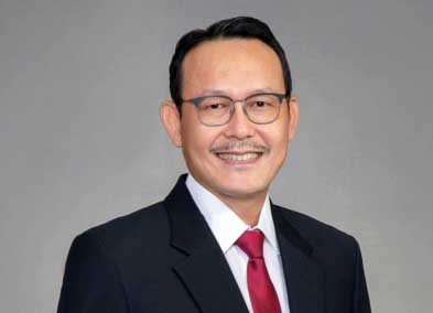 Fahmi Idris semasa masih hidup.