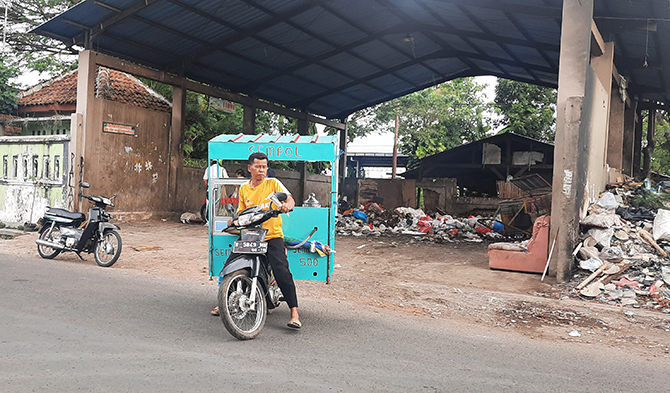 BAKAL DIKEMBANGKAN: TPS Ungup-ungup yang bakal dijadikan pusat daur ulang oleh Pemkot Probolinggo. (Fahrizal Firmani/ Radar Bromo)