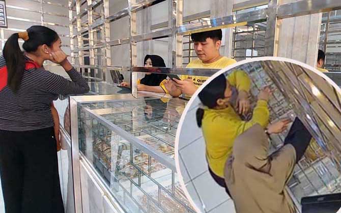 KEBOBOLAN: Toko emas Dewi Nusantara di Jalan Panglima Sudirman Kota Probolinggo yang kecolongan. Inset dua pelaku yang berpura-pura jadi pembeli saat beraksi. (Arif Mashudi/Radar Bromo-Istimewa)