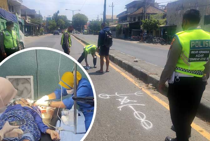 Petugas saat melakukan olah TKP kecelakaan maut di Gempol. Inset korban saat dirawat di IGD. Lantaran lukanya cukup parah, korban akhirnya meninggal.